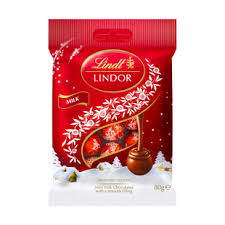 LINDT LINDOR MILK CHOCOLATE RED POUCH 80GM