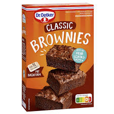 CLASSIC BROWNIES BY DR BAKES